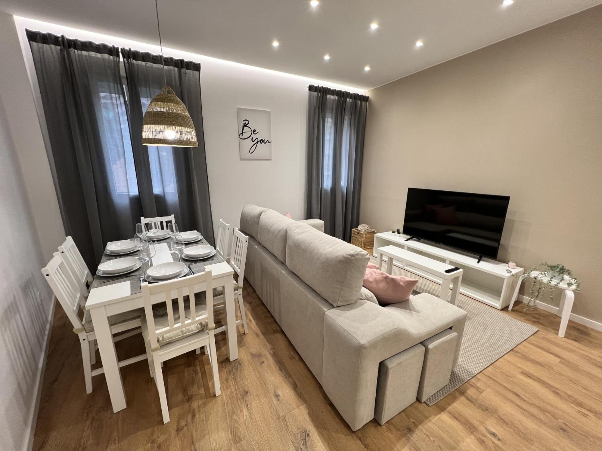 Apartamenticos Plaza Las Armas III Saragossa Zewnętrze zdjęcie